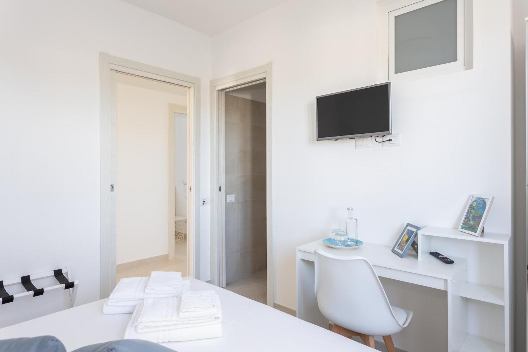 Villa Greca Holiday Rooms Sant Isidoro  ภายนอก รูปภาพ
