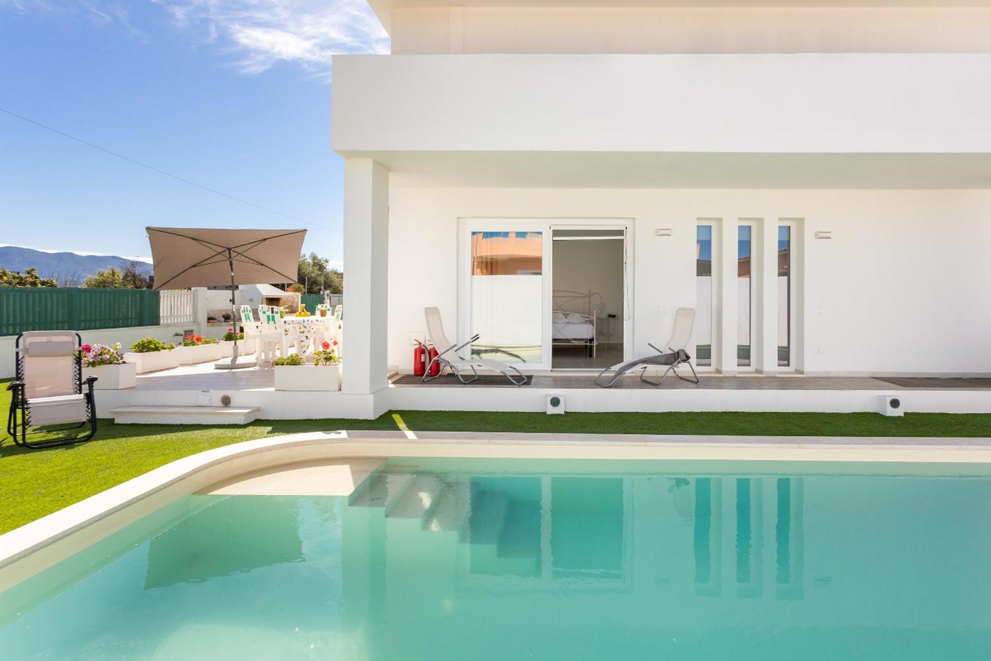 Villa Greca Holiday Rooms Sant Isidoro  ภายนอก รูปภาพ